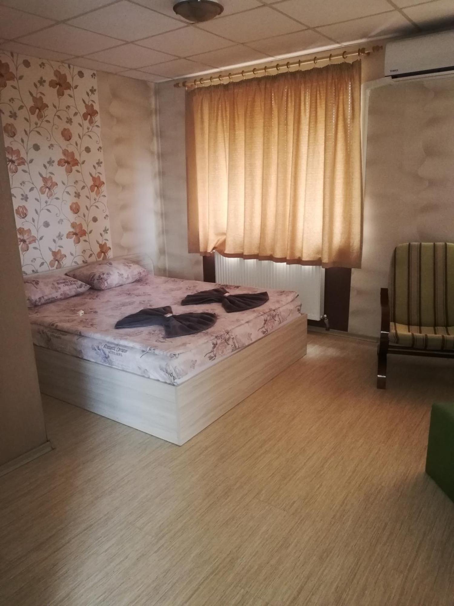 Хотелски Комплекс Родина Mizara Chambre photo