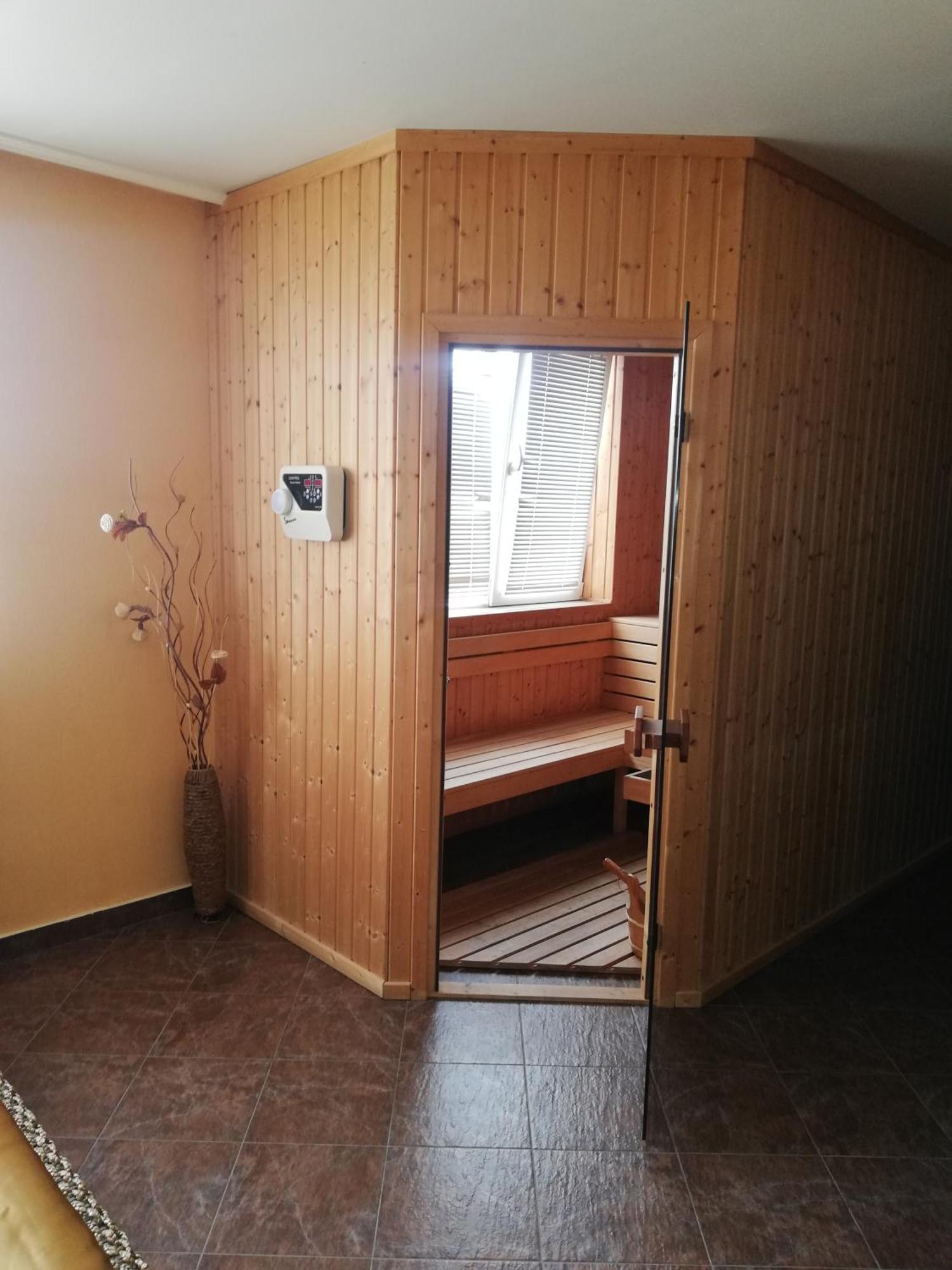 Хотелски Комплекс Родина Mizara Chambre photo