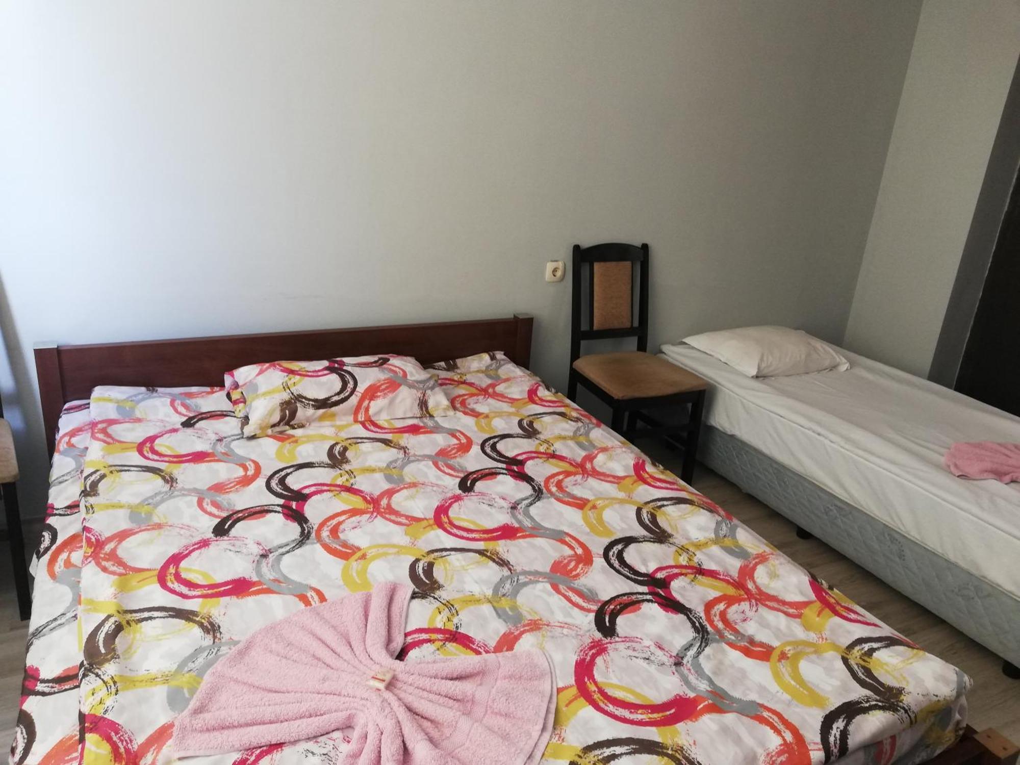 Хотелски Комплекс Родина Mizara Chambre photo